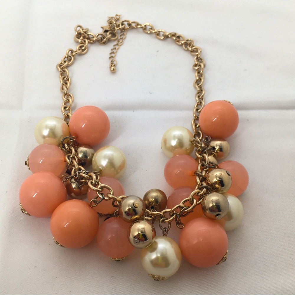 Vintage, Chunky, Pink Lucite Bubble Necklace